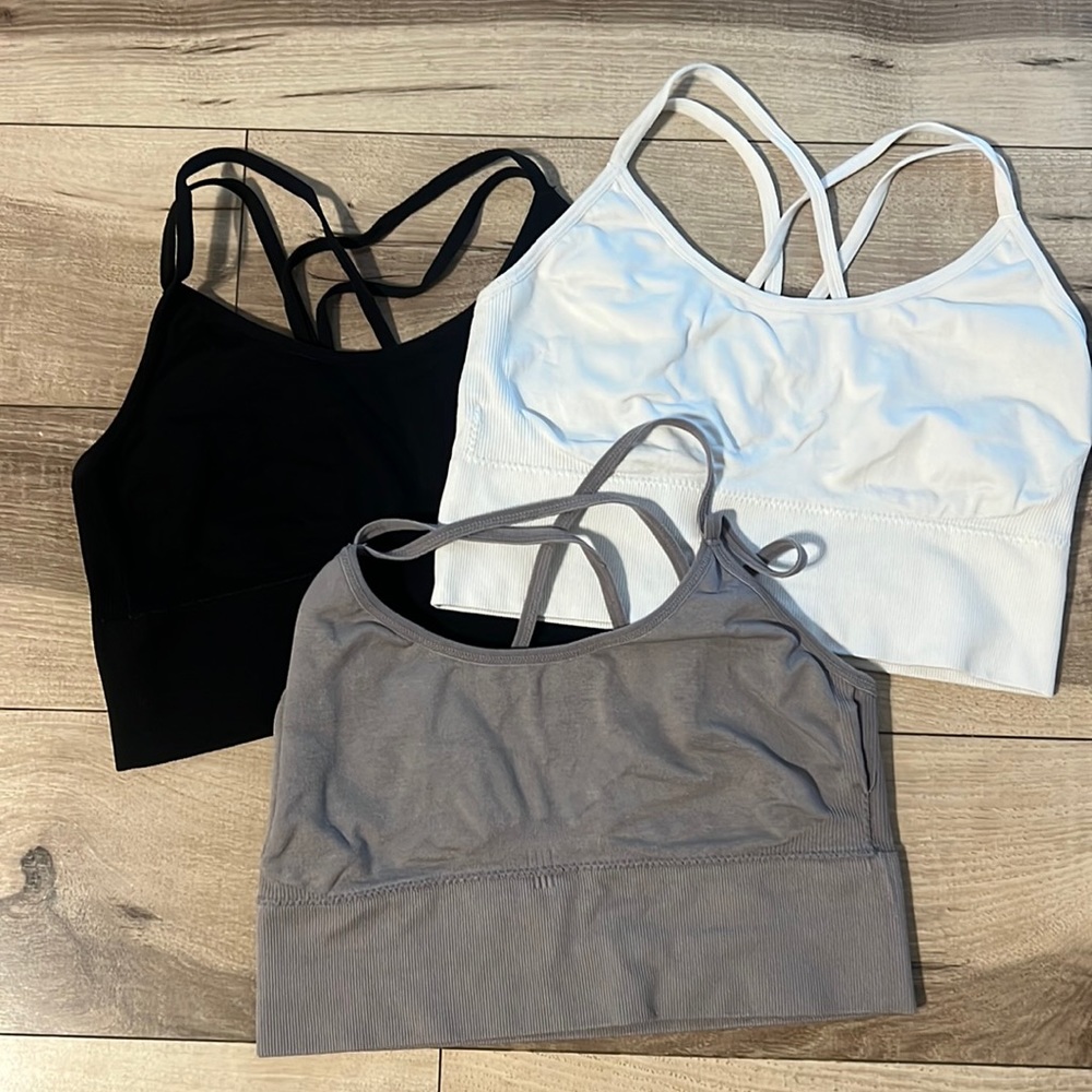 Sports bra bundle
